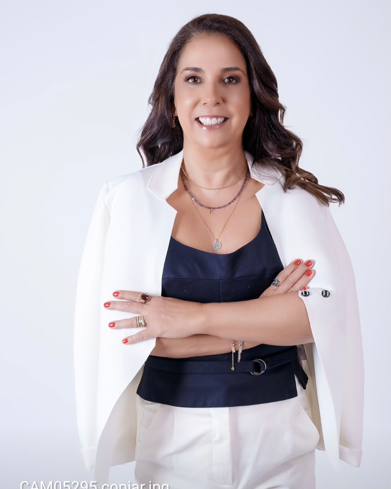Dra. Estefania Donato, cirurgi&atilde;-dentista em Vit&oacute;ria